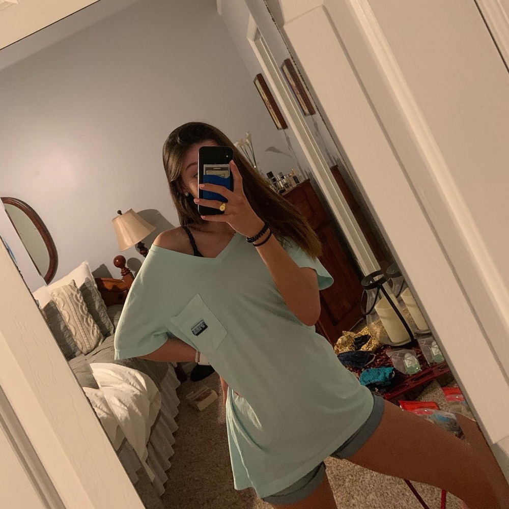 PINK tee